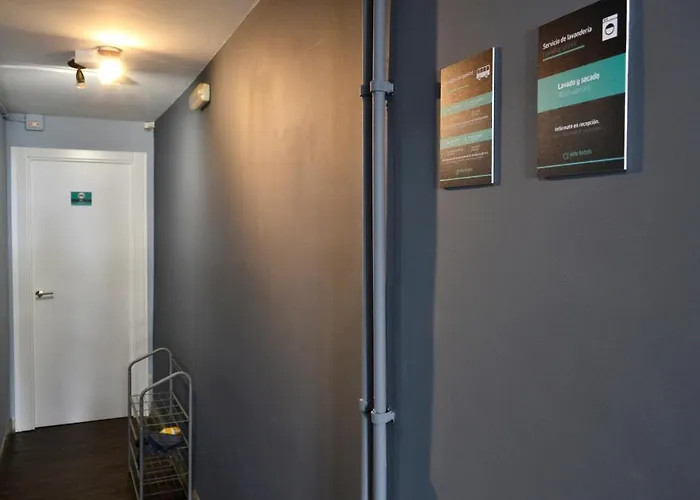 Pensjonat O Fogar De Teodomiro 2*